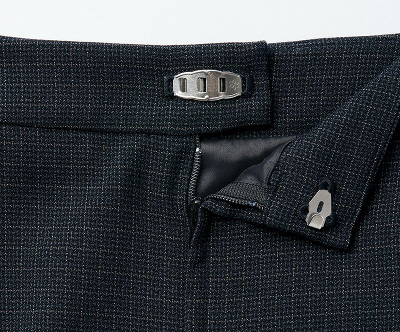 ３段カン仕様<br>３段階のウエスト調整が可能。