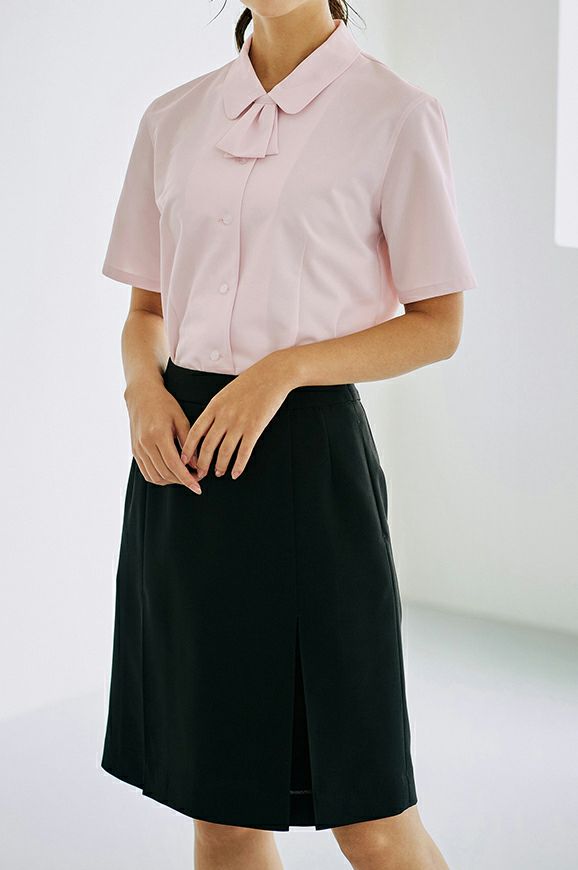女性