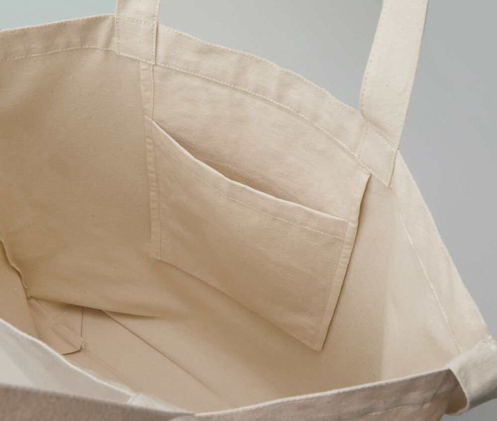 内ポケット付き