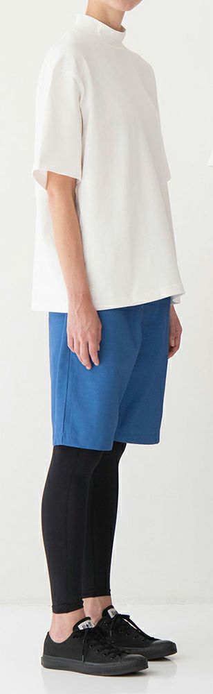 女性