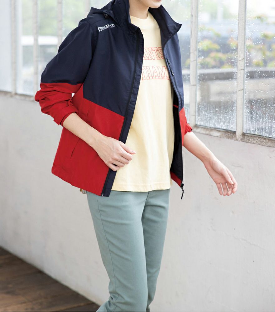 女性
